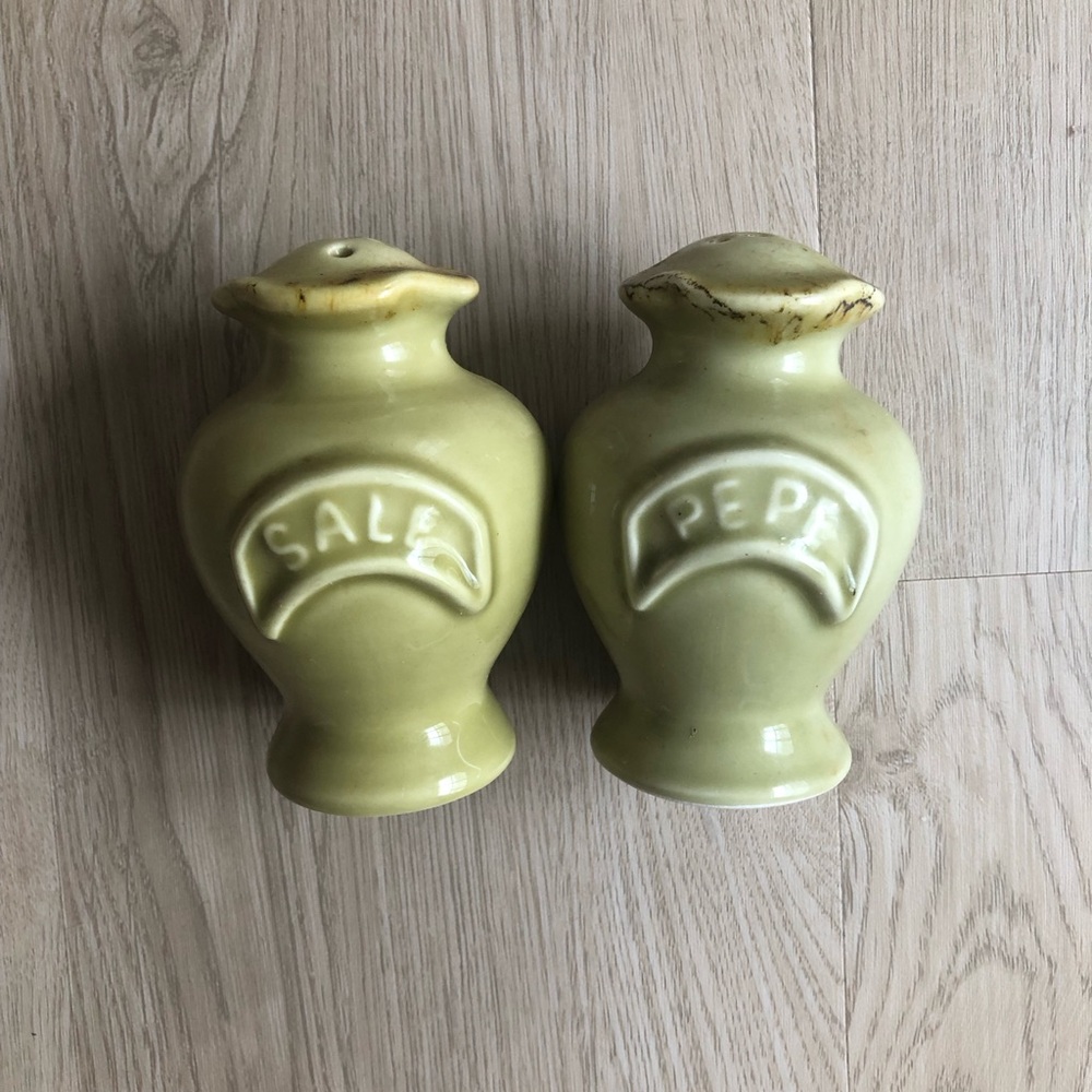 Vintage Ceramic Salt&Pepper Shakers made in Italy Used